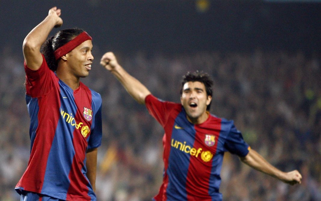 Aleksandr Hleb uważa, że odejście z klubu Ronaldinho i Deco motywowane było złym wpływem, jaki mogliby mieć w przyszłości na młodego wówczas Leo Messiego.