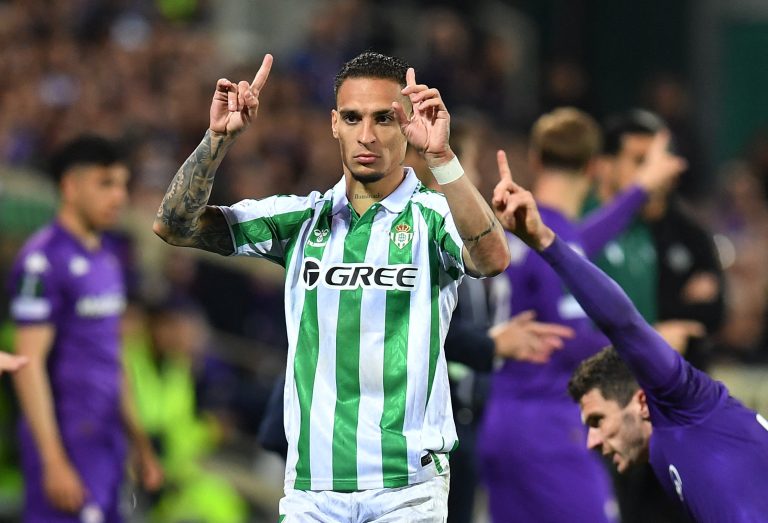 Wielki finał Ligi Konferencji Europy już za moment! Kto zwycięży we Wrocławiu? [ZAPOWIEDŹ]