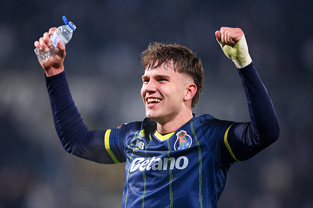 Oskar Pietuszewski wśród talentów