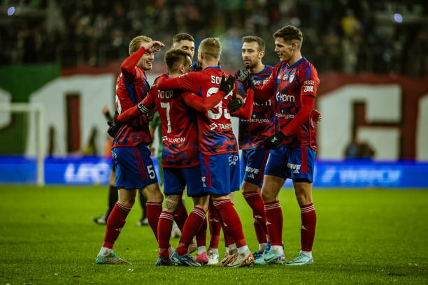 Raków kontra Pogoń: Starcie gigantów, które rozstrzygnie losy sezonu!