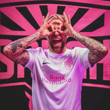 Polak mistrzem kraju,sezon zakończony przed czasem